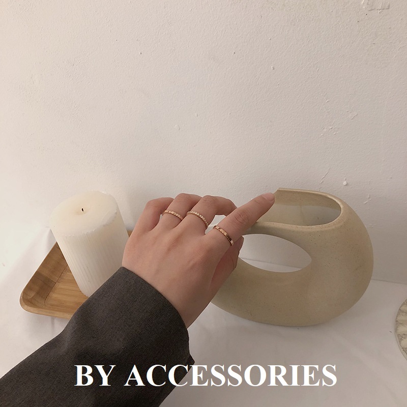 Set 3 nhẫn nữ titan kiểu tổ ong viền tròn trơn và đính đá mạ vàng 18K không gỉ WR2450 BY ACCESSORIES