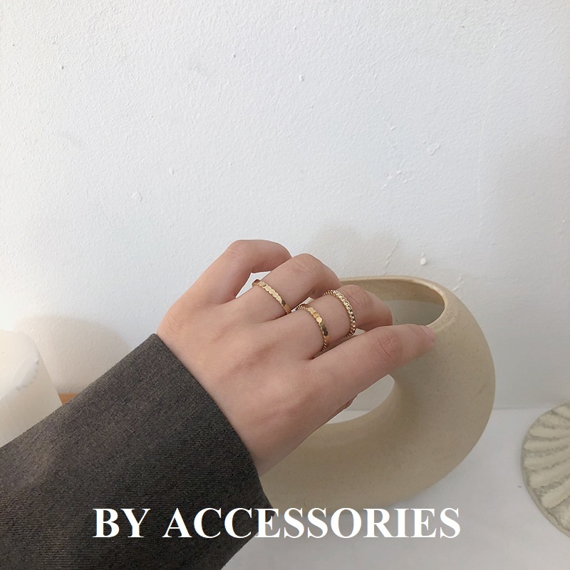 Set 3 nhẫn nữ titan kiểu tổ ong viền tròn trơn và đính đá mạ vàng 18K không gỉ WR2450 BY ACCESSORIES