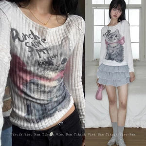 Áo dài tay màu trắng họa tiết mèo dễ thương cổ tròn dáng hơi ôm body chất thun co giãn mùa thu ATDT025 - Tiktik