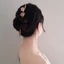 Trâm Cài Tóc Nhung Hươu Đính Hoa.