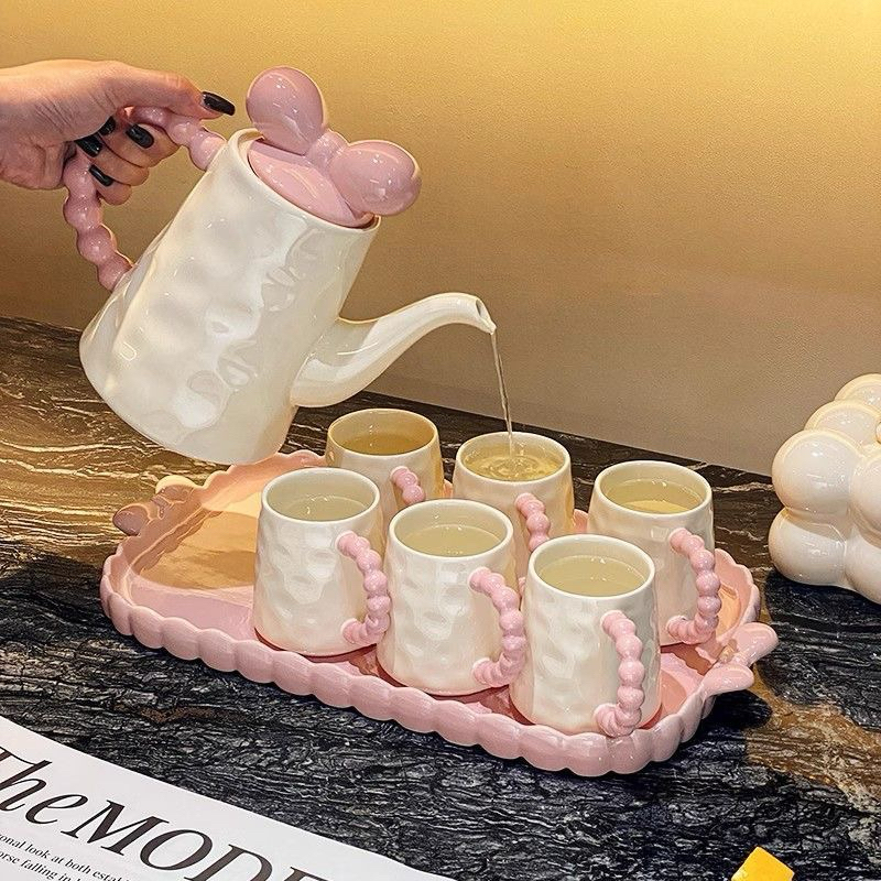 Bộ cốc nơ cực xinh kèm hộp làm quà tặng, để phòng khách