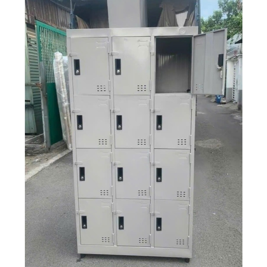 Tủ hồ sơ sắt locker 24 cửa có khóa an toàn.