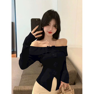 Áo len trễ vai bèo xẻ vạt khuy đính hoa nổi len dài tay thu đông Style y2k mã 775