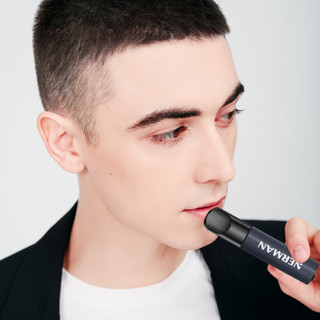 Son dưỡng cho nam Nerman dưỡng ẩm môi, giảm nứt nẻ, không bết dính Men in Black 4g
