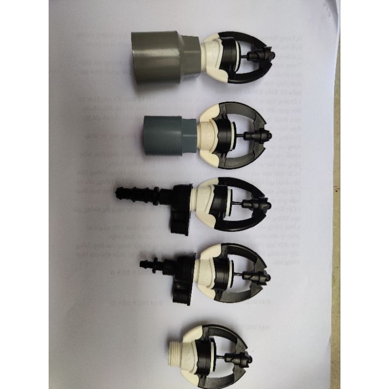 Béc Phun Mưa, Béc Tưới Cây SD9000 PC 135L bù áp Độ Phủ Nước Đều- Tặng nối 21 PVC