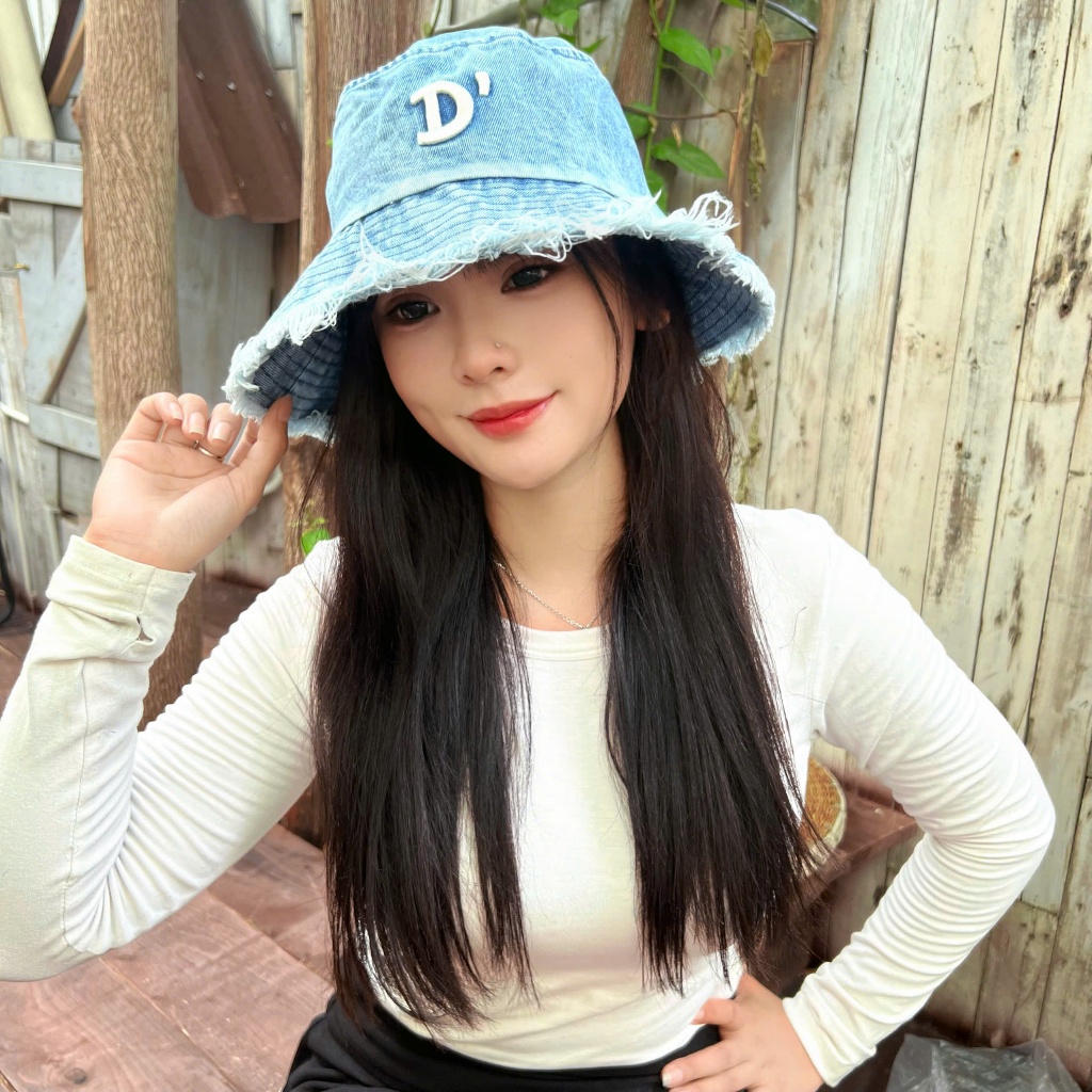 Bucket Chữ D - Nhạt