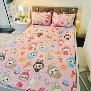 Bộ ga gối 3 món Poly Coton Vỏ gối Đầu kèm Ga bo chun Labubu Kapybara Hot trend 1m6x2m 1m8x2m