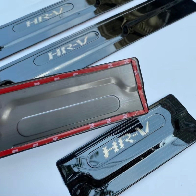 Ốp bậc cửa, nẹp bước chân xe HRV 2023-2025 Vân Titan Hàng Cao Cấp