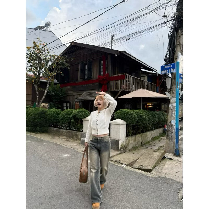 FLARED JEANS - Quần jeans ống loe form unisex nam nữ. | BigBuy360 - bigbuy360.vn