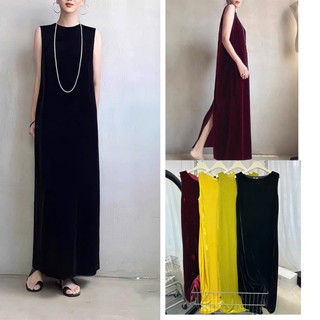 Váy nhung the trơn cổ thuyền dáng xuông dài