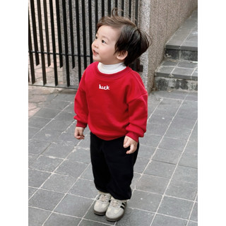 Áo nỉ cho bé Batala Kids, Áo SWEATER nỉ bông cho bé trai bé gái ĐỎ/ĐEN chữ LUCK thu đông 2024