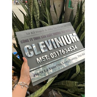 Bảng. Biển Công Ty alcorest Xám Đậm, in uv, logo nổi tuỳ chọn. Sang trọng tinh tế