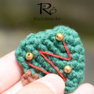 Ghim cài áo cây thông noel lung linh 3cm |Pin, trâm cài balo, cặp, huy hiệu |Shop Rô Handmade