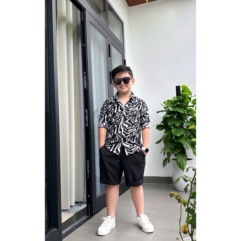set sơmi hoạ tiết thiết kế cho bé trai 10kg-52kg TONI BRAND phối quần đen