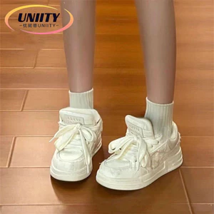 Giày Thể Thao Sneaker Đế Độn Ulzzang Phù Hợp Mọi Lứa Tuổi