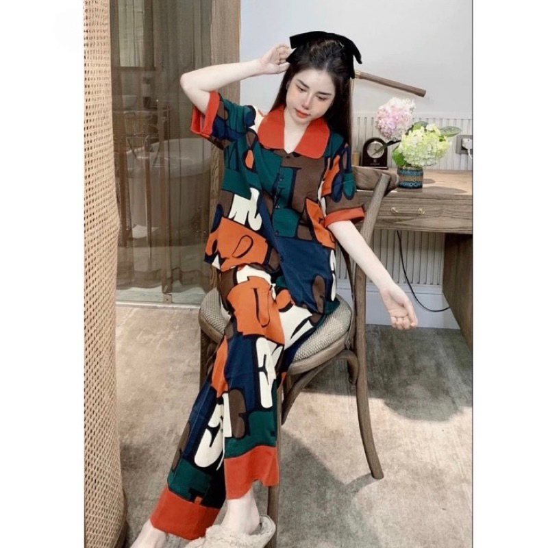 Lập thể đỏ sen cộc