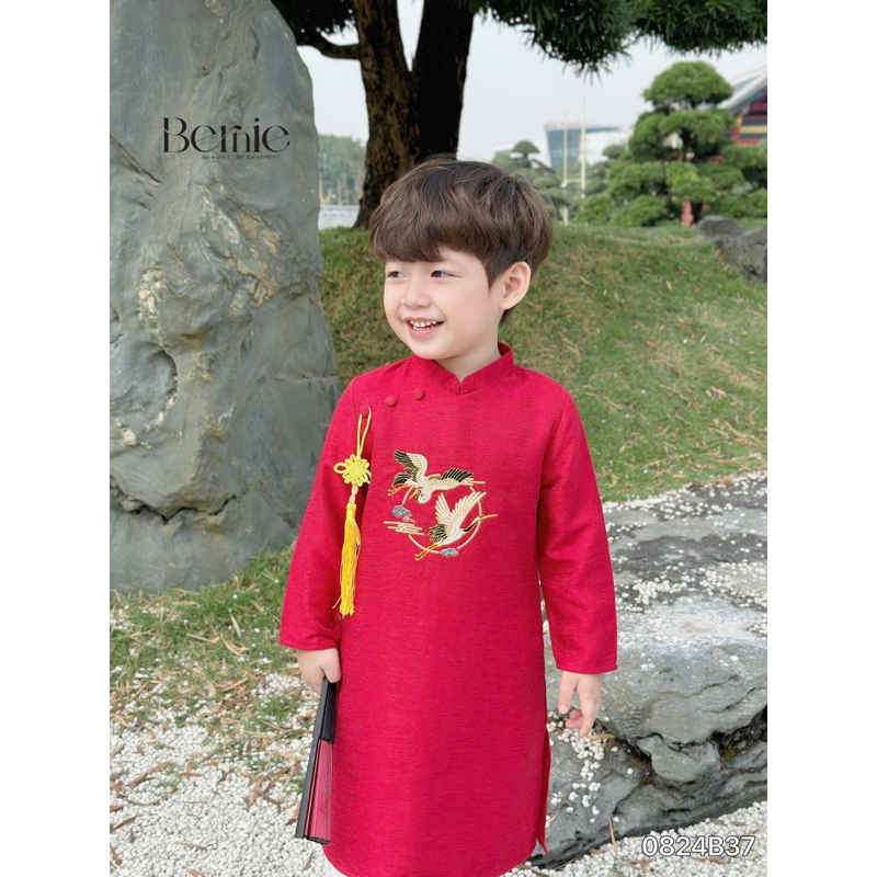 [Kèm quần] Set Áo dàiTafta thêu hạc kèm dây khánh Bernie cho bé trai 9-24kg