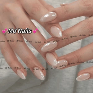 Nail Box Thiết Kế Trơn Tráng Gương Ngọc Trai Trong Suốt M115