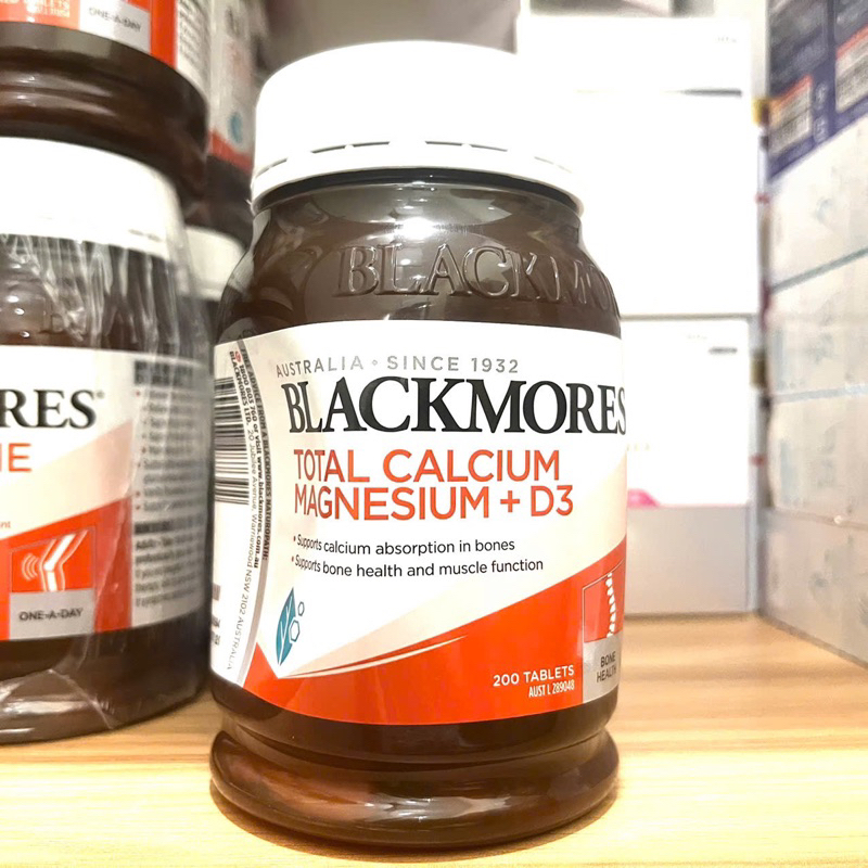 Viên uống Blackmores Total Calcium & Magnesium + D3 200 viên