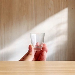 Bộ 12 Ly Cốc Thủy Tinh Uống Rượu Dáng Bầu 33ML - Cẩm Đạt