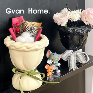 Lọ hoa gốm sứ dày dặn