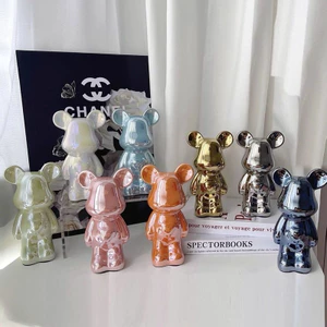 Gấu Bearbrick Size 18cm Có Khe Bỏ Tiền