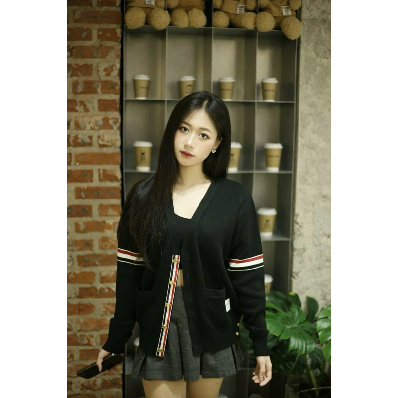 ⚡️[Hight Quality] Ba Màu Áo Cardigan 1hom B1 Gold 4 Bar Stripe Sweater -Điểm Nhấn Vạch Mau Tay Cao Cấp Nam Nữ Qccc