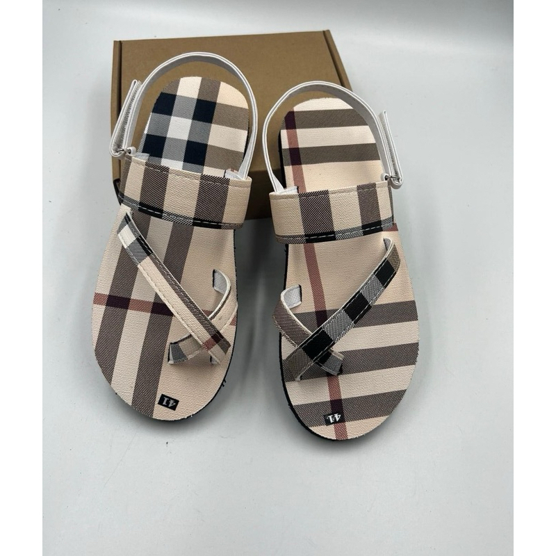 Dép Sandal Nữ Đế Cao Su Cao Cấp Chất Liệu Đế Tpr Chống Trơn Trượt Độ Bền Cao Keo Bám Dính Tốt
