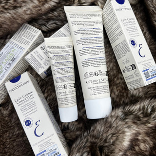 Kem Dưỡng Ẩm Phục Hồi Da Embryolisse Lait Crème Concentré
