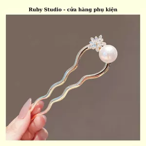 Trâm Cài Tóc Chữ U Ngọc Trai Hoa Kim Cương.
