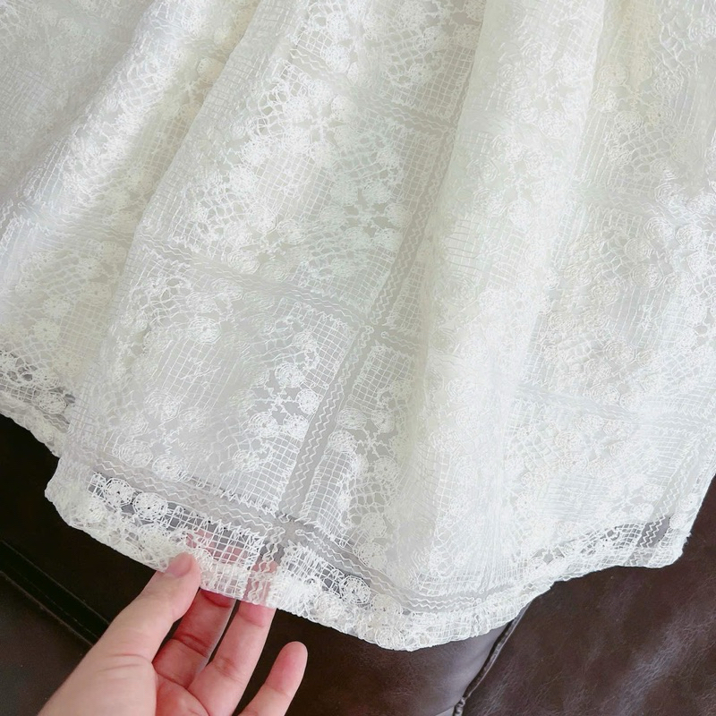 Váy Đầm Công Chúa Cho Bé DL54 - Màu Trắng Kem, Chất Liệu Ren Sợi Mềm Mịn Thoáng Mát, Size 8/40kg - Diệu Linh Shop Kids