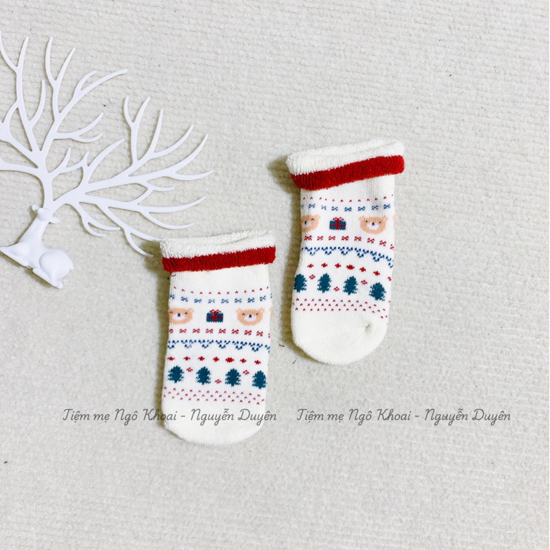 [MD174] SIÊU PHẨM MÙA GIÁNG SINH Tất/ Vớ len xù có đế chống trơn trượt hoạ tiết noel rực rỡ cho bé yêu