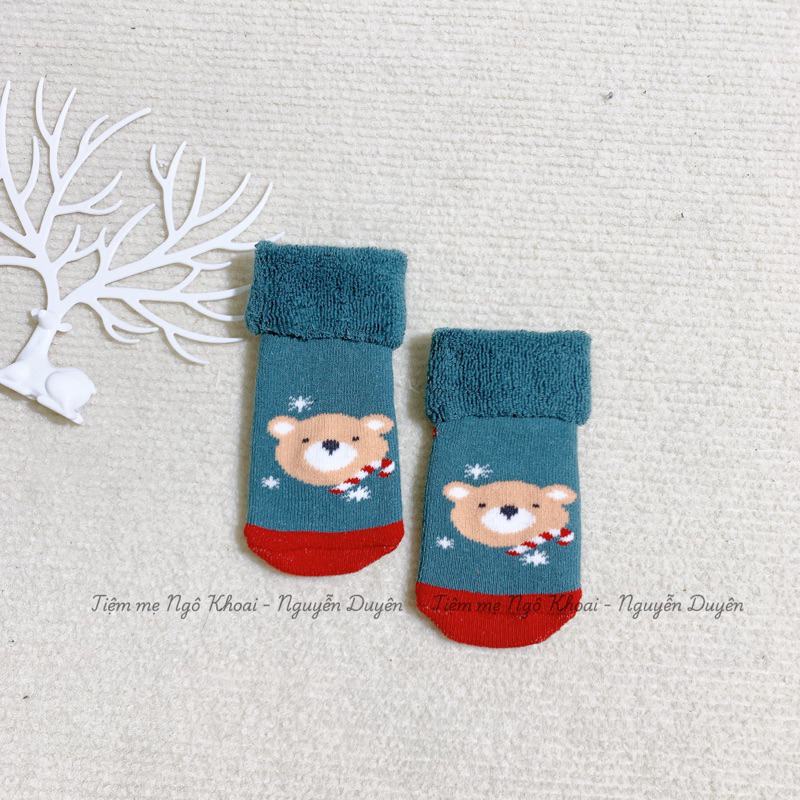 [MD174] SIÊU PHẨM MÙA GIÁNG SINH Tất/ Vớ len xù có đế chống trơn trượt hoạ tiết noel rực rỡ cho bé yêu
