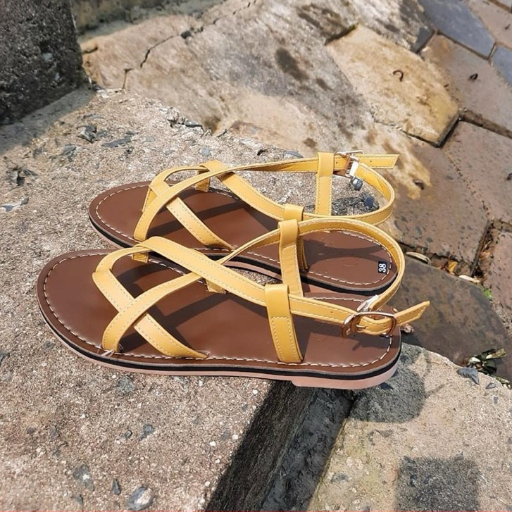 Giày Sandal Nữ Thời Trang Học Sinh Dép Sandal Xỏ Ngón Dây BúN Đế Cao Dành Cho Nữ, Dép Đi Êm Chân, Dép Nữ Hot Trend