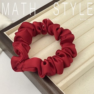 Scrunchies Đỏ Đô Satin Lụa Phi Bóng Thái Giáng Sinh Và Tết 3 Kích Thước