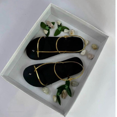 Dép Sandal Nữ Quai Mảnh Sang Chảnh Đủ Size Từ 35-45 Màu Vàng Đồng Siêu Xinh