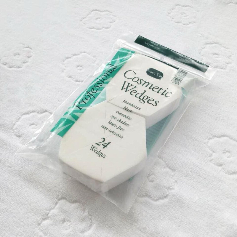 Bông latex tán kem nền Cosmetics Wedges, chất bông mềm mại, ko thấm hút kem.