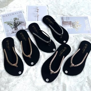 Dép Kẹp Nữ IGU Đính Đá,Dép Xỏ Ngón Dây Mảnh Sang Trọng,Siêu Đẹp Đủ Size.
