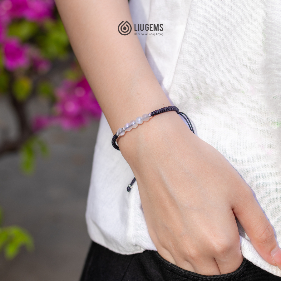 Vòng Tay Chỉ Đen 5 Hạt Đá Phong Thuỷ Liugems Nam Nữ Mang Năng Lượng May Mắn, Sự Tự Tin, Lạc Quan CD05