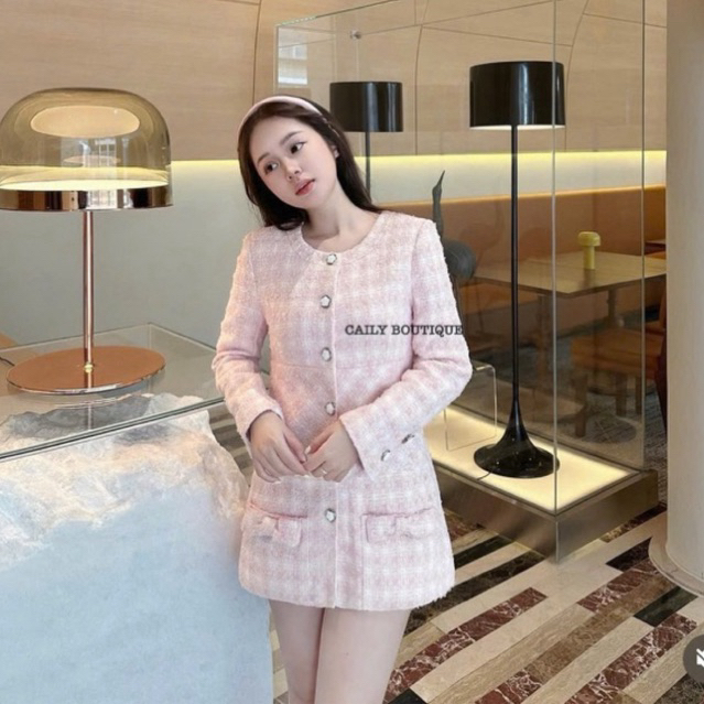 MIU.STUDIO •“Jolia dress” Váy dạ nữ dài tay đính khuy ngọc cao cấp, Áo dạ tweed có đệm vai phối túi đính nơ tiểu thư