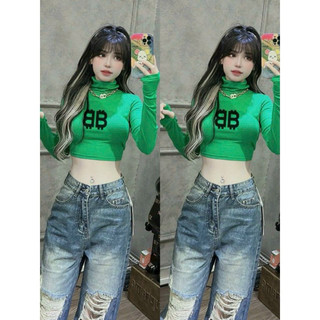 Áo thun croptop cổ lọ tay dài in hai chữ B B trắng xanh lá hồng chất thun tăm VANISA CT122