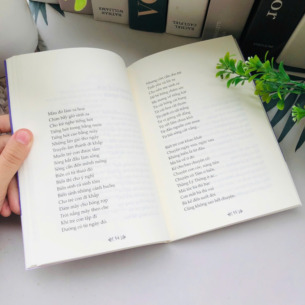 Ảnh Sách - Thơ Xuân Quỳnh - Tủ sách văn học trong nhà trường 3