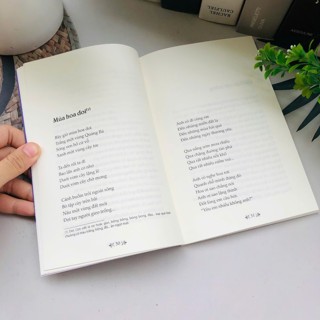 Ảnh Sách - Thơ Xuân Quỳnh - Tủ sách văn học trong nhà trường 4