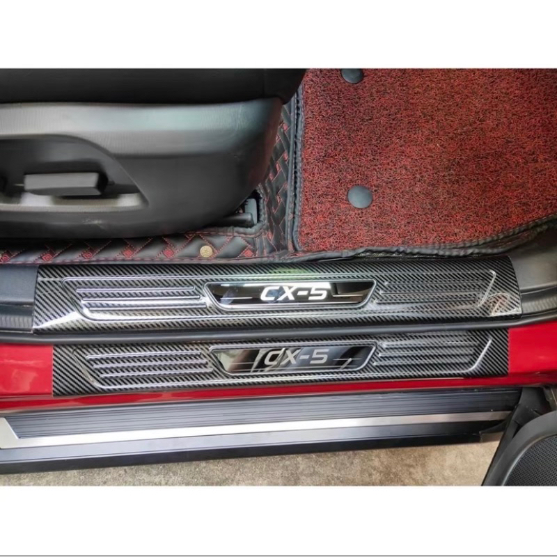 Ốp bậc cửa, nẹp bước chân và chống trầy cốp trong ngoài Mazda CX5 2018-2025 Vân Carbon (Hàng cao cấp loại I)
