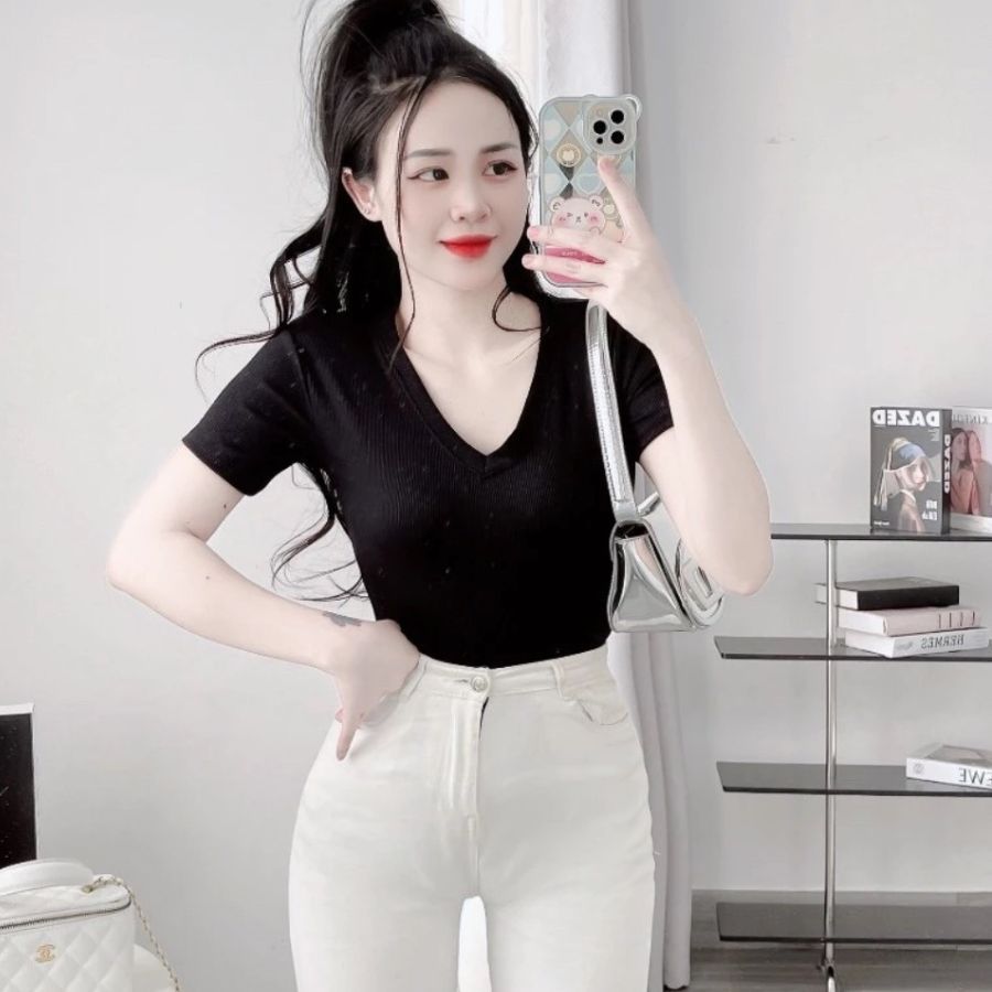 Áo Thun Nữ Bigsize Cổ Tròn / Cổ Tim Tay Ngắn Form Ôm Chất Thun Gân Tăm Co Giãn Mềm Mát ESHOP