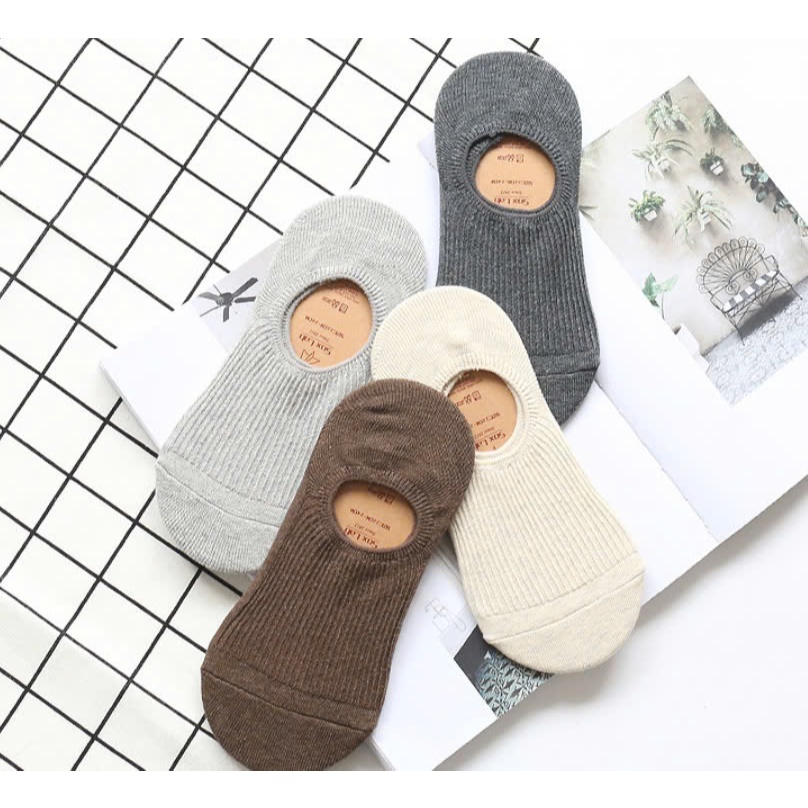 Vớ cotton Nữ trắng đen đơn giản kiểu truyền thống.