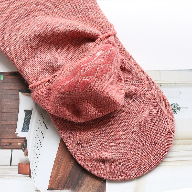Vớ Tất cotton Nữ cổ thấp đủ màu phong cách trẻ trung và năng động.