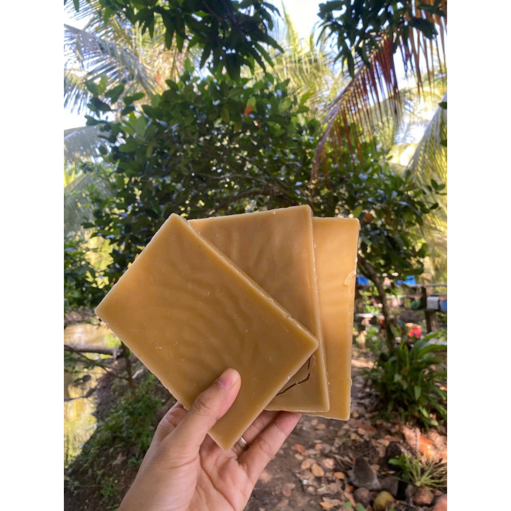 Sáp dụ ong nội địa rừng và ruồi ,100% hoàn toàn tự nhiên từ sáp ong và 1 tinh chất dụ ong nội địa .