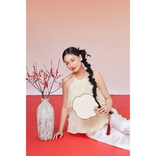 Áo Nữ Cổ Yếm Voan Hoa Xếp Tầng Dễ Thương - IZZY TOP -  GOÛT DE JUN