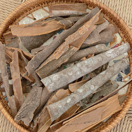 Quế vụn loại sạch sẽ gia vị nấu phở, xông phòng thơm luôn mới 1kg